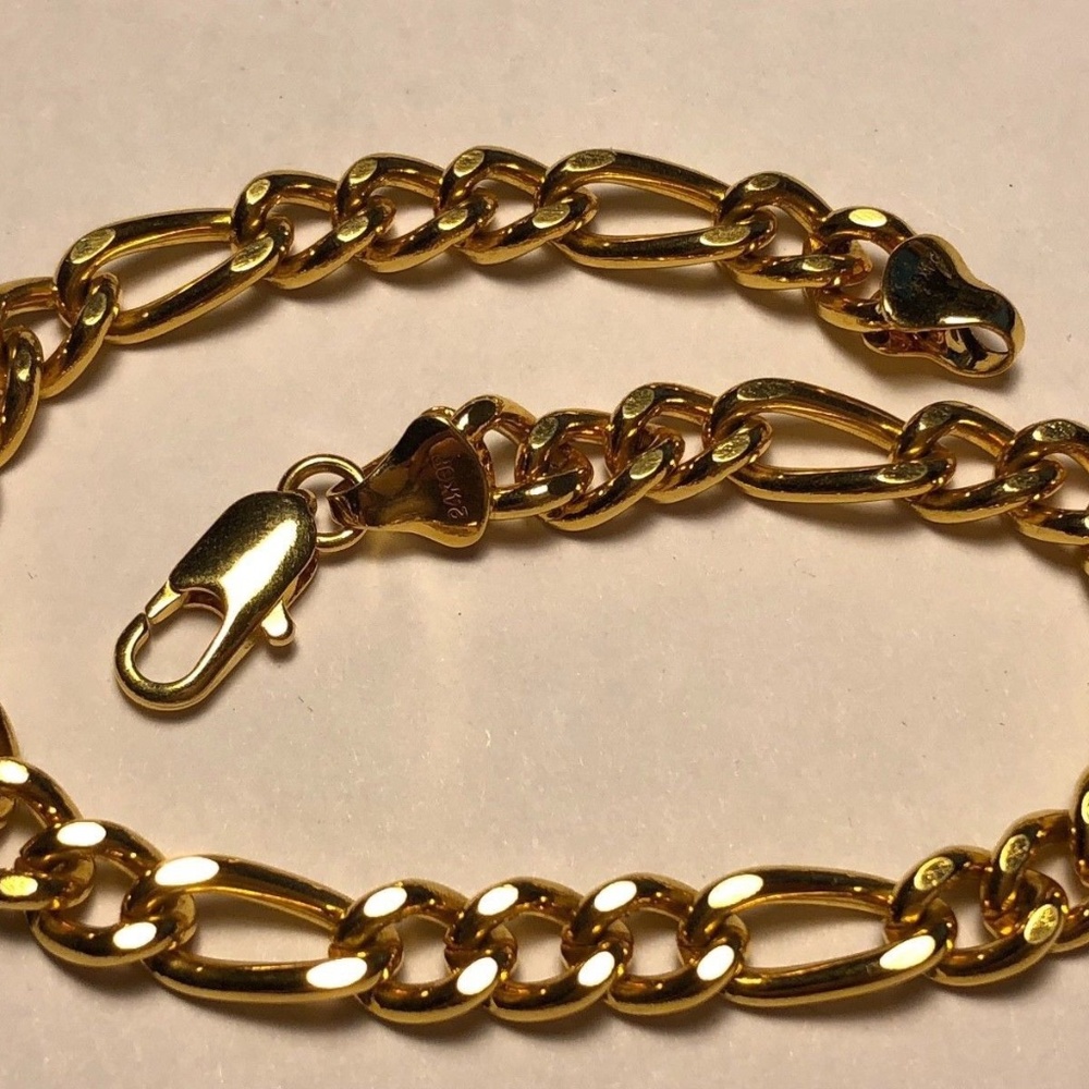 24k YELLOW GP MEN'S FIGARO STYLE LINK CHAIN BRACELET 8.75"L 6-7mm wide